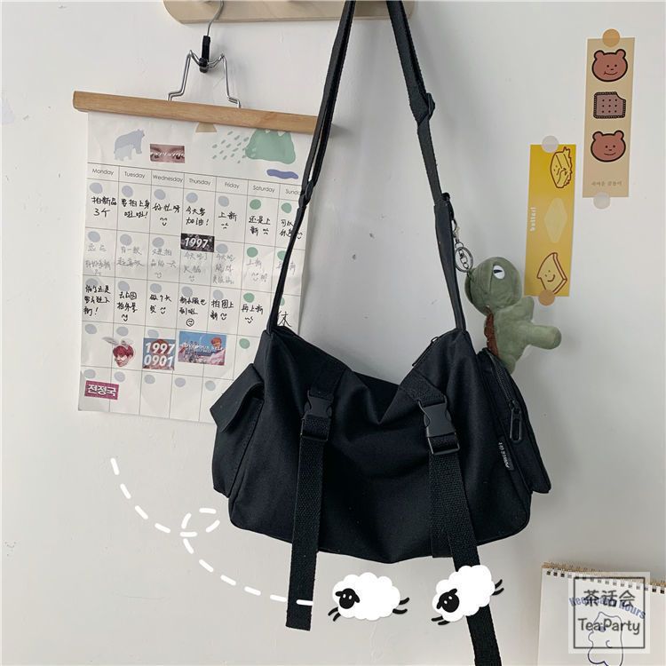 Elegant Japanese Harajuku Large Capacity Canvas Messenger Bag for Women